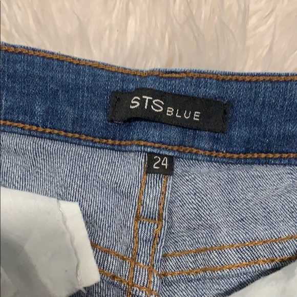 STS Blue Denim Shorts, size 24 - Picture 4 of 4
